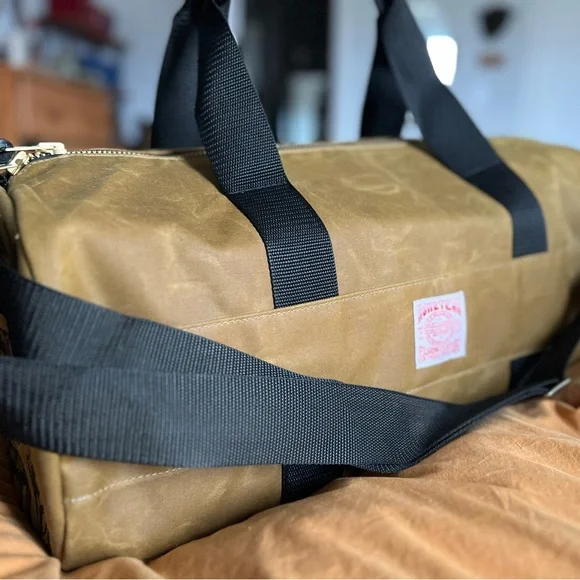 Filson X Hometeam Duffle Bag | Made in USA | Limited Edition - Picture 12 of 16
